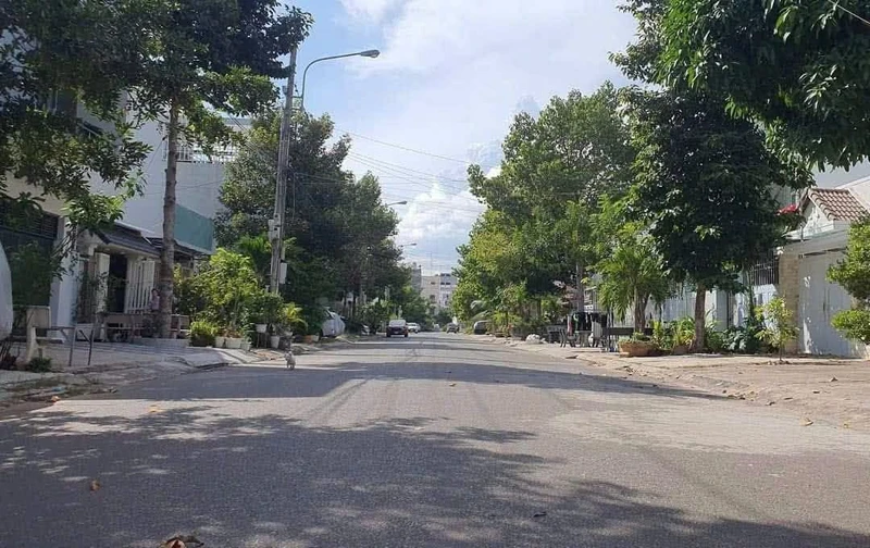 Bán lô đất thổ cư 100m² mặt tiền Trần Tử Bình, Phan Thiết 3,2 tỷ