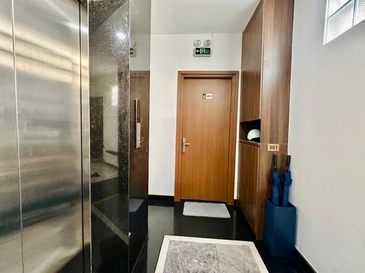 Bán tòa nhà căn hộ dịch vụ 7 tầng 130m² khu Phan Xích Long, Phú Nhuận giá 22 tỷ - Ảnh thu nhỏ 2
