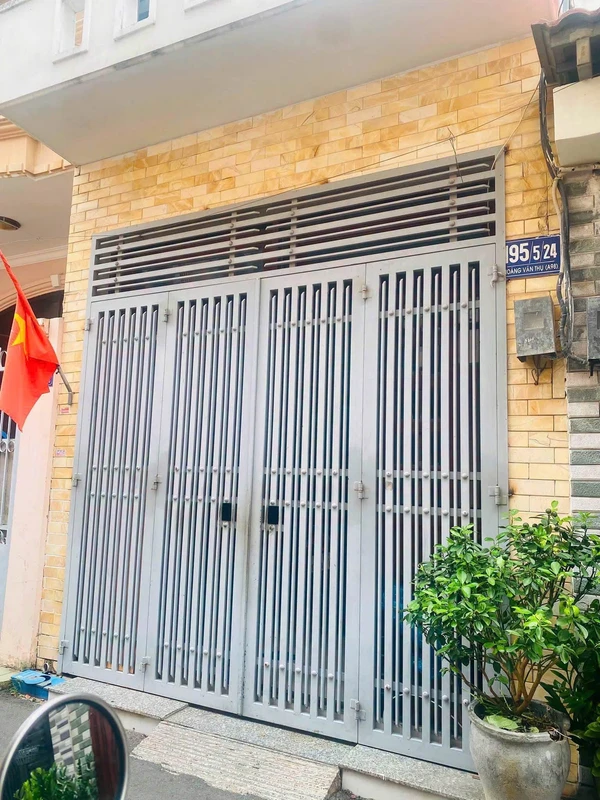 Bán nhà 2 PN 53m2 gần chợ trường học Vũng Tàu 5.2 tỷ