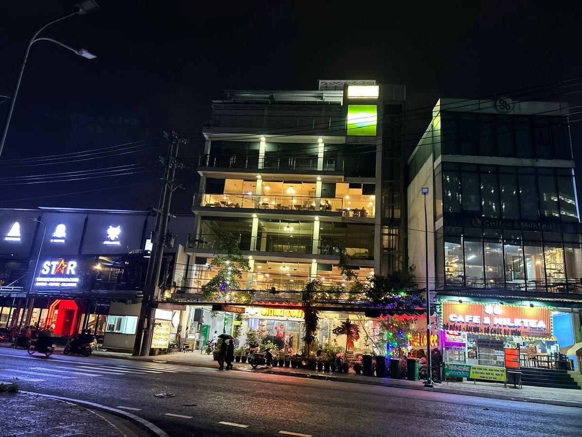 Bán tòa nhà 6 tầng mặt tiền Vành Đai ĐHQG, 480m2, ngang 15m, Phường Đông Hòa, giá 60 tỷ - Ảnh 1