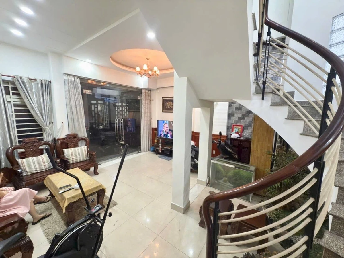 Bán nhà phố 2 tầng 65m2 mặt tiền 8m, Lê Trọng Tấn, 5.7 tỷ - Ảnh thu nhỏ 3
