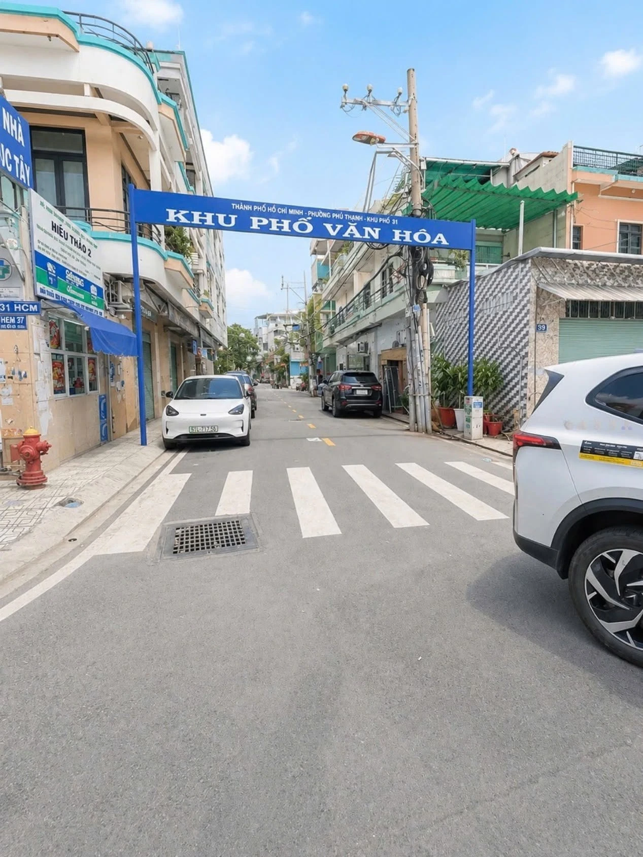 Bán nhà 2 tầng 33,9m2 hẻm thông thoáng đường Tô Hiệu, giá nhỉnh 2 tỷ, giáp Quận 11 - Ảnh 1