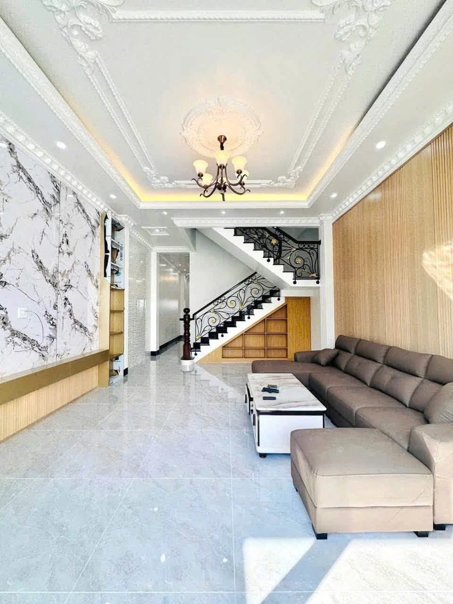 Bán nhà mặt tiền Nguyễn Trung Ngạn, Rạch Giá, An Giang, 160m2, 3 PN, 3.2 tỷ - Ảnh thu nhỏ 3