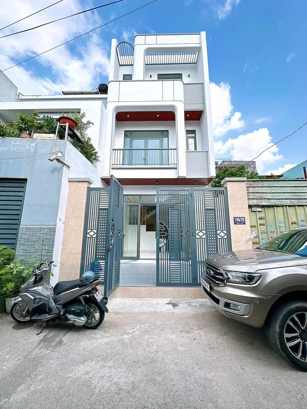 Bán nhà mới 3 tầng 70m² Tân Đông Hiệp, Dĩ An - 2.95 tỷ