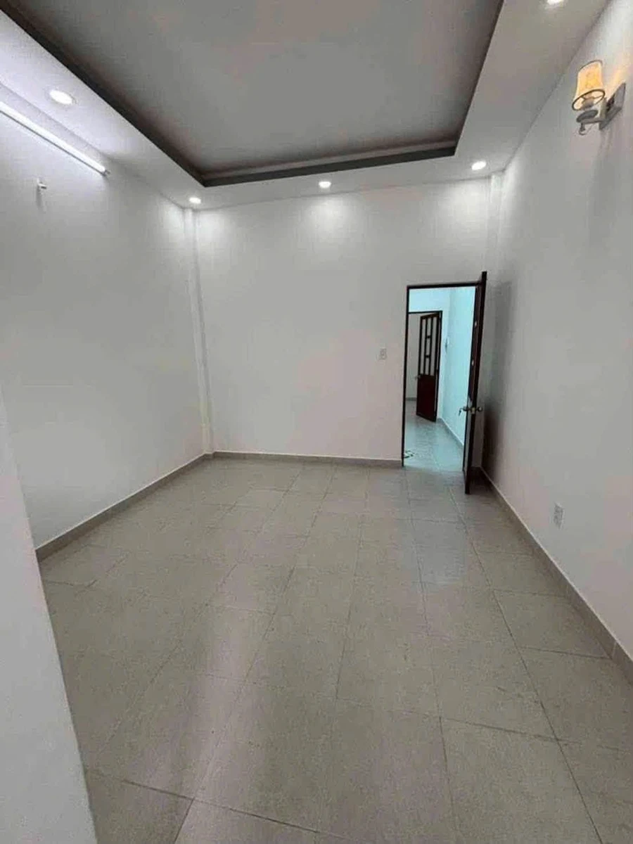 Bán nhà 2 tầng hẻm xe hơi đường Quang Trung, 4x13.5m, 3PN, hơn 3 tỷ, Gò Vấp - Ảnh thu nhỏ 2