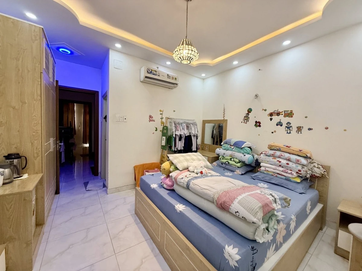 Bán shophouse mặt tiền Nguyễn Du 126m, 5 tầng Gò Vấp 18 tỷ - Ảnh thu nhỏ 3