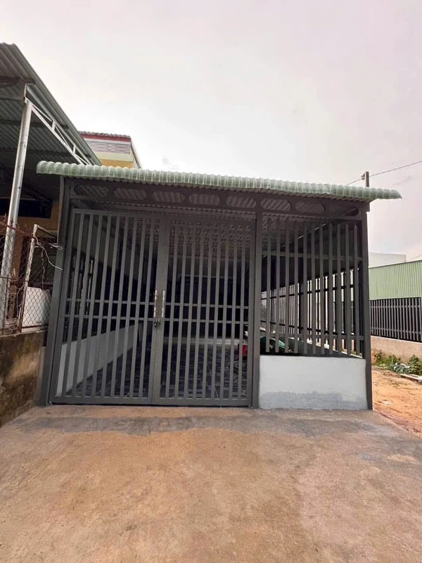 Bán nhà cấp 4 2PN giá 950 triệu phường Minh Hưng gần KDC Đại Nam