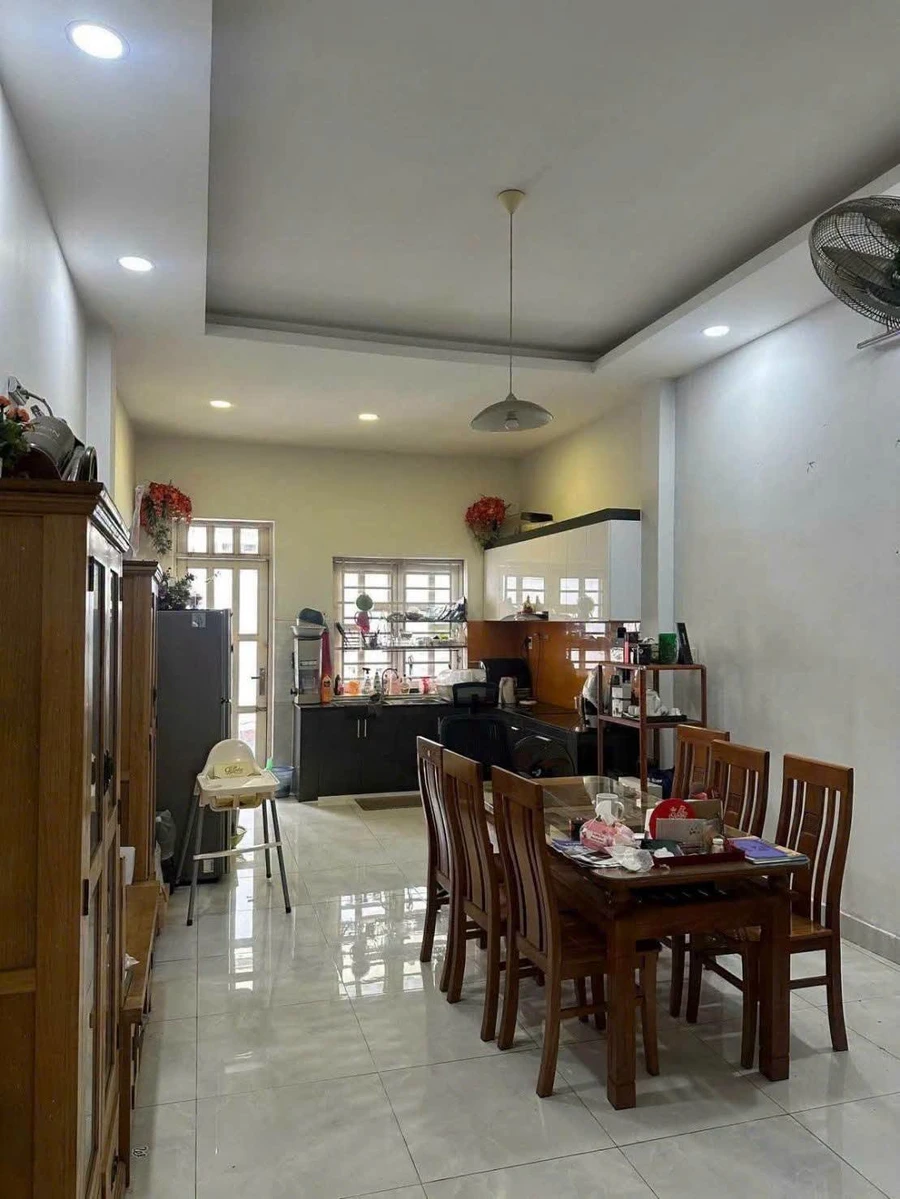 Bán nhà mặt tiền 3 tầng 4x22m đường 12m tại Phước Bình, Thủ Đức, giá hơn 10 tỷ - Ảnh thu nhỏ 4