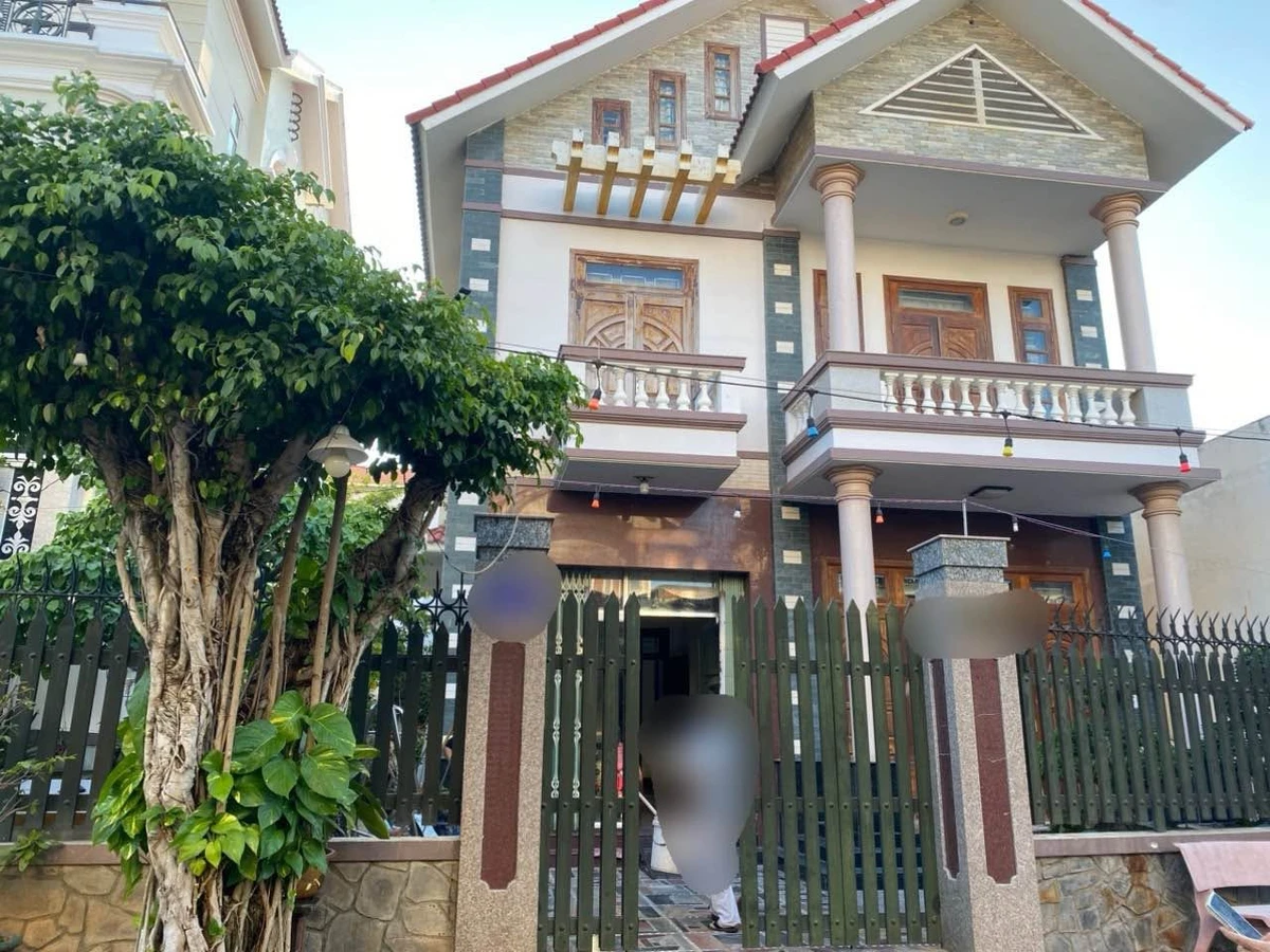 Bán biệt thự 254m2, 4PN 5WC, nội thất đầy đủ, Phường 10, Q12 - Ảnh 1