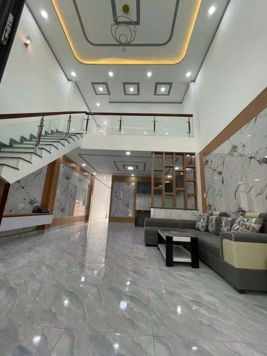 Bán nhà sân vườn 5x31m, 3 phòng ngủ tại Bến Cát, Bình Dương - Ảnh thu nhỏ 2