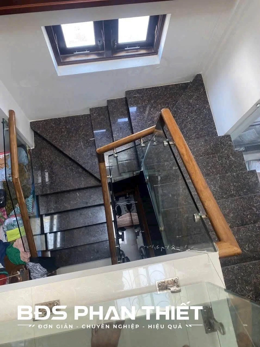 Bán nhà 1 trệt 1 lầu 4PN 114m2 Phú Thuỷ Phan Thiết 4.4 tỷ - Ảnh thu nhỏ 5