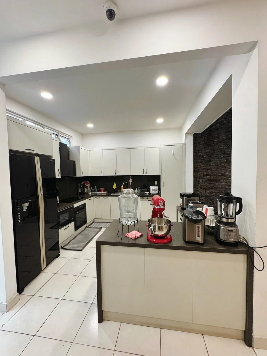 Bán biệt thự hẻm Nguyễn Văn Trỗi 176m², 4 tầng 44 tỷ - Ảnh thu nhỏ 3