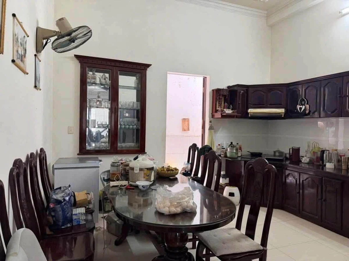 Bán nhà 1 trệt 2 lầu 93m² khu nội bộ gần trường Song Ngữ, TP. Vũng Tàu - Ảnh thu nhỏ 4