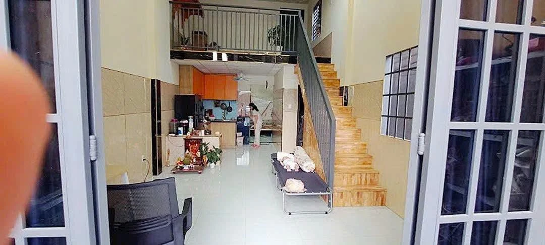 Bán nhà 2PN + 4 phòng trọ 120m² Phường An Phú Bình Dương - Ảnh thu nhỏ 2
