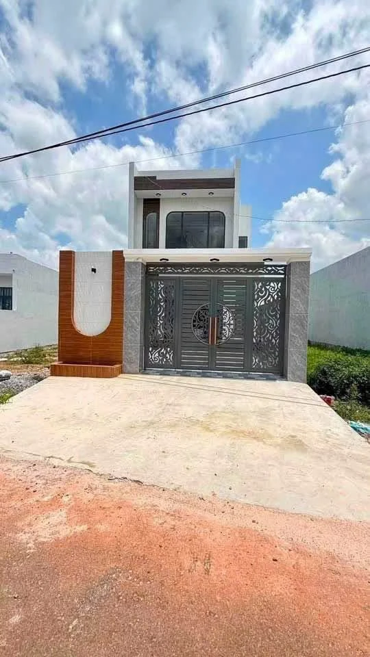 Bán nhà 3 phòng 80m² mặt tiền Long Tân, gần KCN Doing - Ảnh thu nhỏ 2