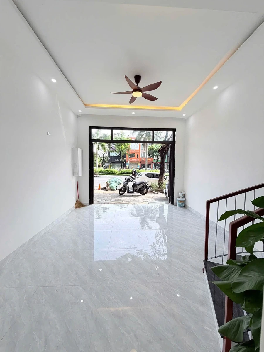 Bán nhà 3 tầng mặt tiền Điện Biên Phủ, Đà Nẵng, 100m² sử dụng, giá 8,39 tỷ - Ảnh thu nhỏ 3