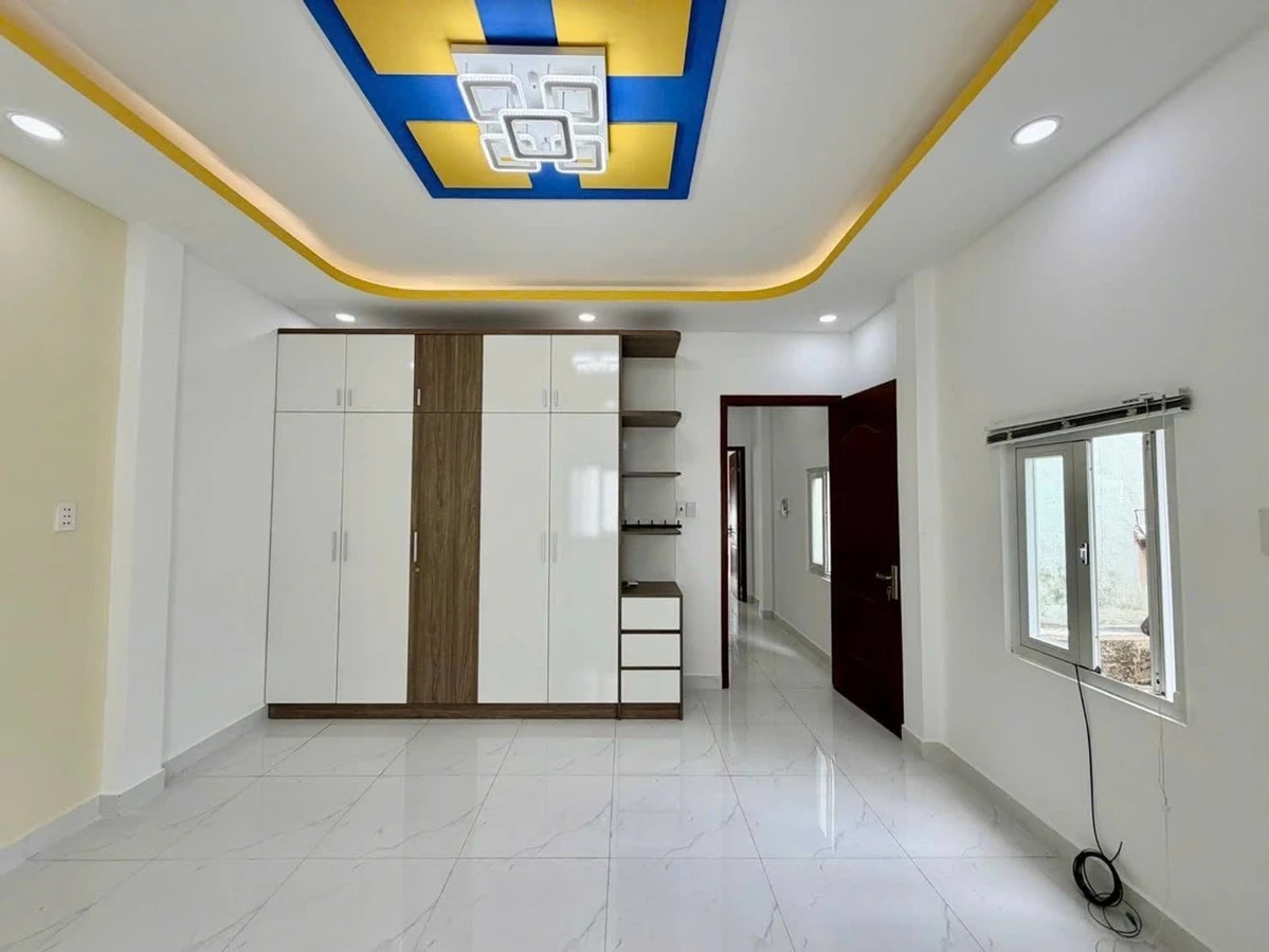 Nhà 2 tầng 3PN 46m2 gần Bến Xe Miền Đông, hơn 6 tỷ - Ảnh thu nhỏ 3