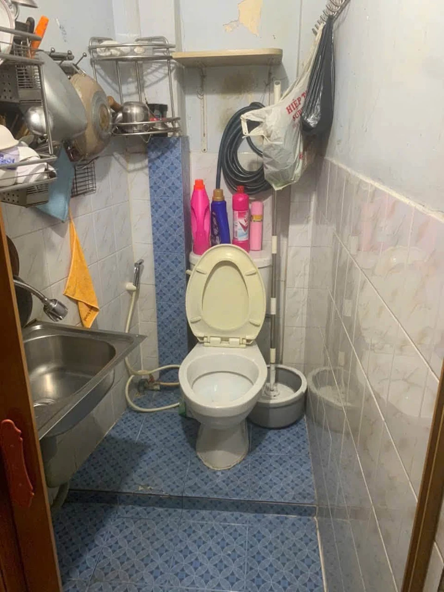 Bán nhà hẻm 1 phòng 14m² Q.11 giá 2,18 tỷ - Ảnh thu nhỏ 2