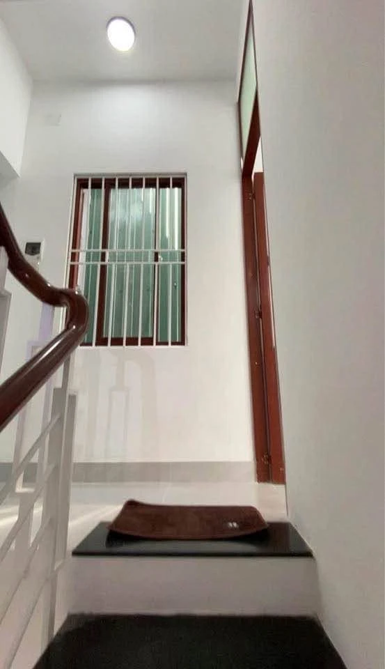 Bán nhà 3 tầng căn góc 2 mặt hẻm 5m đường Ngô Mây, trung tâm Quy Nhơn, 110m2 - Ảnh thu nhỏ 3