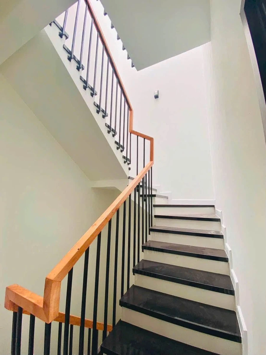 Bán nhà góc 2 mặt tiền 3 tầng 104,6m² Long Trường, Thủ Đức – 6,5 tỷ - Ảnh thu nhỏ 4
