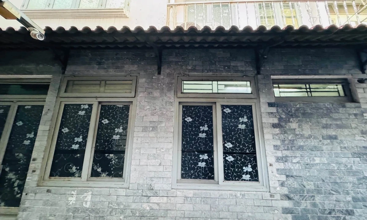 Bán nhà 2 tầng 29m² Phạm Văn Bạch 3,85 tỷ - Ảnh 1