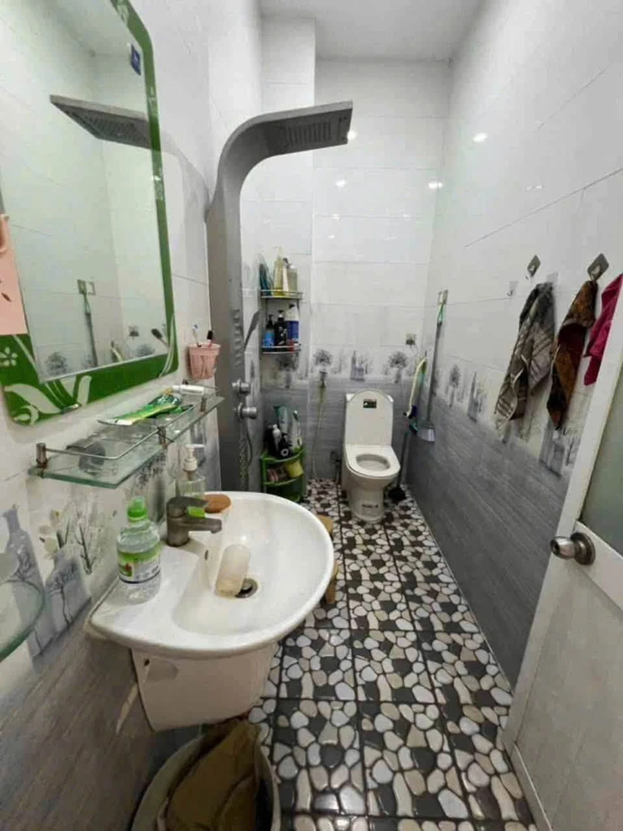 Bán nhà mặt tiền kinh doanh 74m2, 5 tầng, đường Trịnh Đình Trọng, Tân Phú, giá nhỉnh 12 tỷ - Ảnh thu nhỏ 4