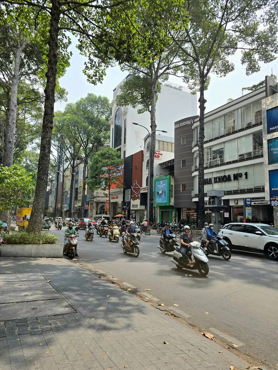 Bán nhà phố 4 tầng 61m² đường 3 Tháng 2, Quận 10 - Ảnh 1
