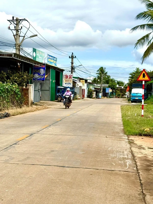 Bán nhà 95m² 2 phòng ngủ tặng kèm nội thất, giá 2,07 tỷ tại Tam Long (Hoà Long, Bà Rịa) nhabantrungson