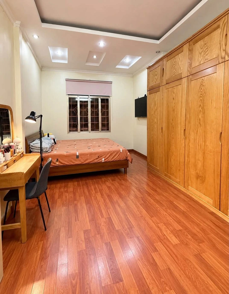 Bán nhà 4 tầng 40m² gần Nhà Hát Lớn, chỉ hơn 3 tỷ - Ảnh thu nhỏ 3