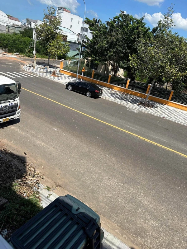 Bán nhà mặt tiền Từ Văn Tư Phan Thiết 84m2 4 phòng 5.45 tỷ
