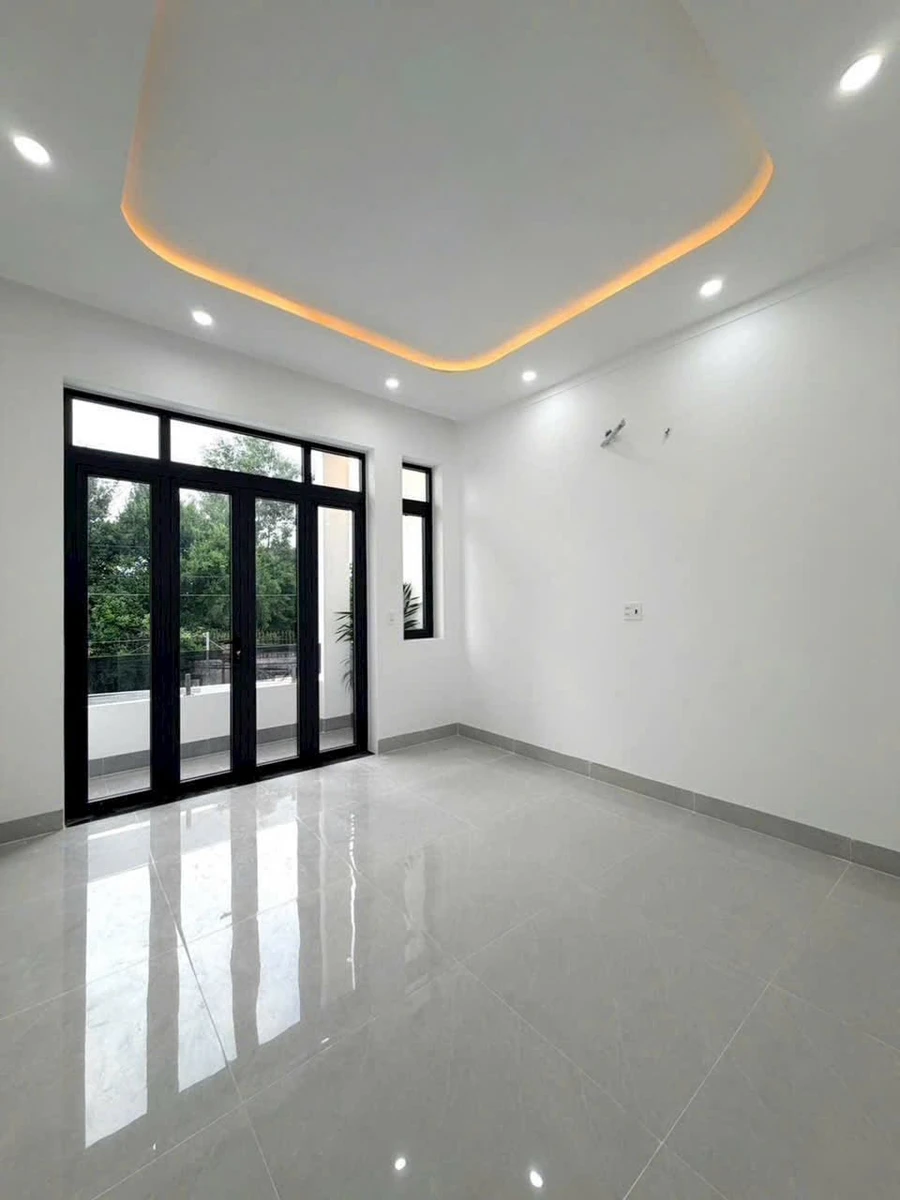 Bán nhà phố 3PN 132m² Tân Phong, gần công viên B5 - 4,15 tỷ - Ảnh thu nhỏ 2