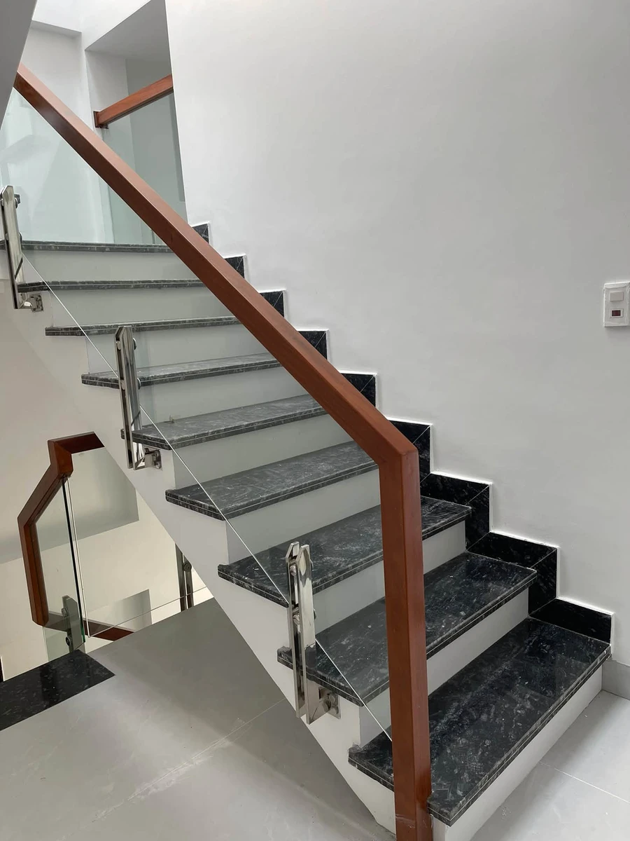 Bán nhà 3 tầng 46.2m² Vũ Văn Hiếu, Hạ Long, 1.999 tỷ - Ảnh thu nhỏ 2