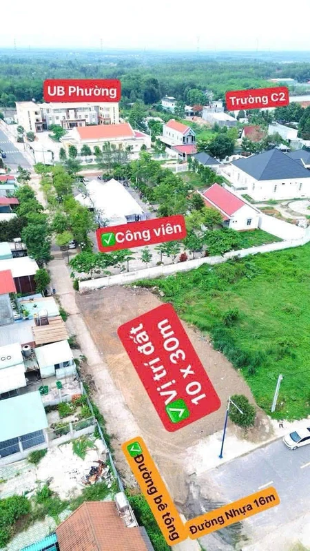 Bán lô góc 300m² KCN Becamex, view công viên, 2 tỷ 250
