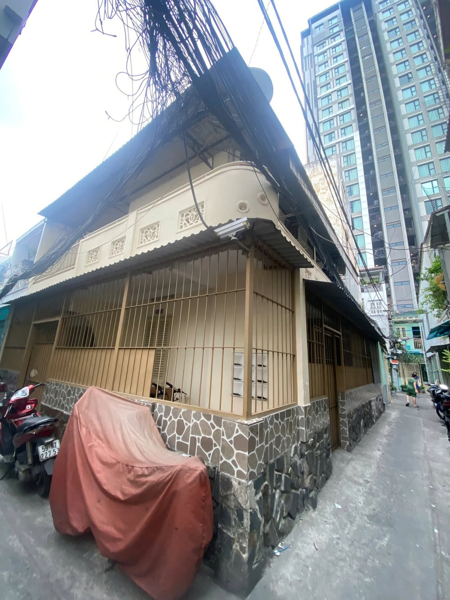 Bán nhà hẻm Trần Hưng Đạo Quận 1, 51.7m², 5.7 tỷ - Ảnh 1