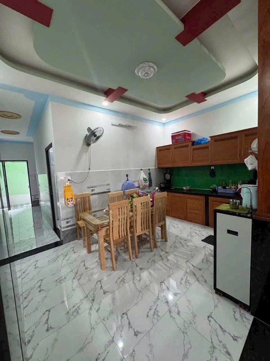 Bán nhà mới 130m² 3PN ở thị trấn Đức Hòa - Ảnh thu nhỏ 3
