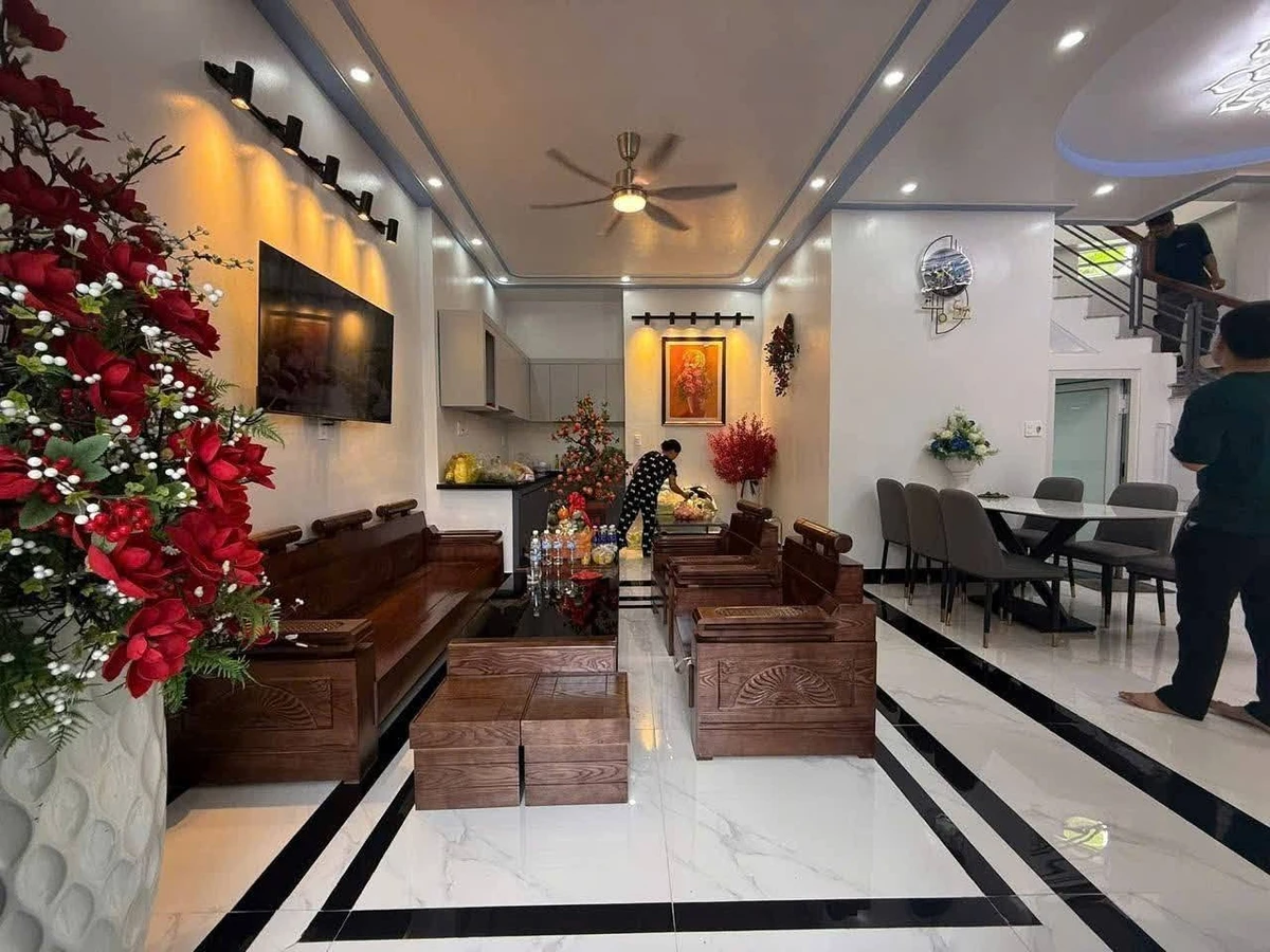Nhà kiệt ô tô Bạch Đằng Huế 73m² 3 phòng ngủ 2 tỷ 650 triệu - Ảnh thu nhỏ 4