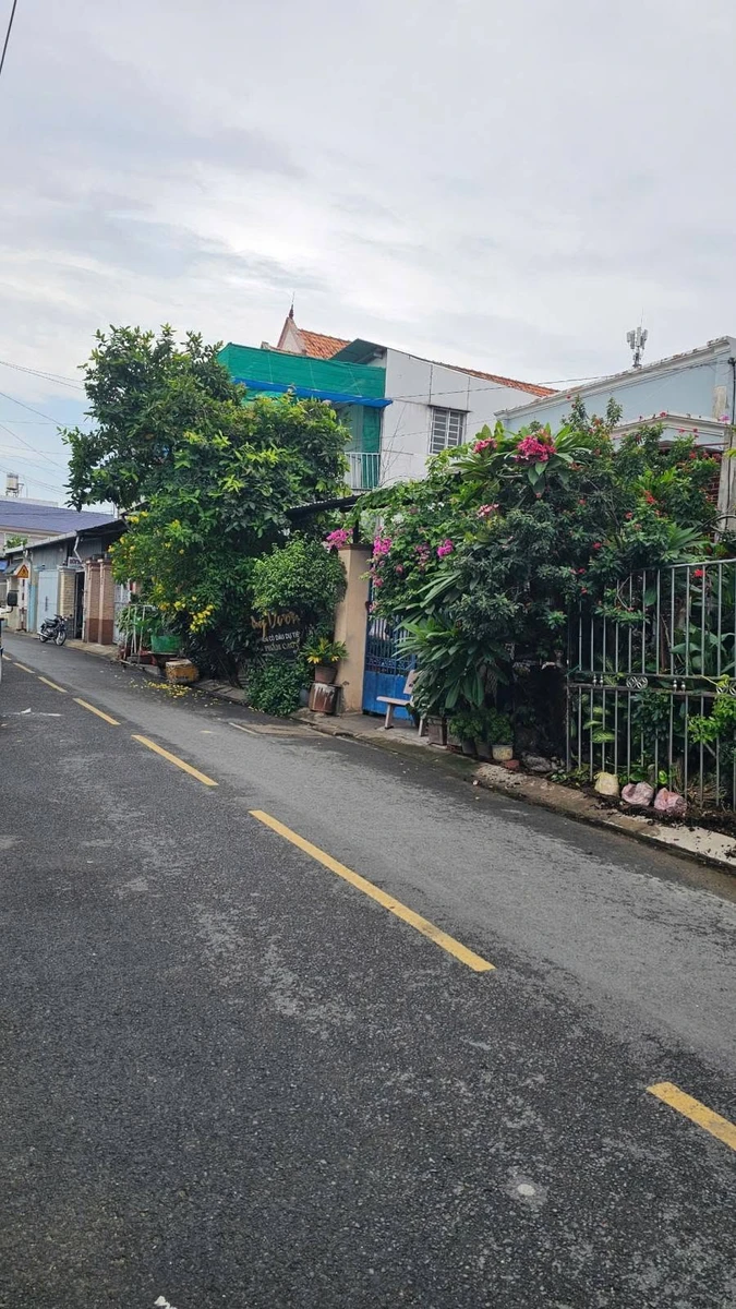 Bán đất nền hẻm ô tô Lý Thường Kiệt 63m2 giá 2,6 tỷ, trung tâm Hóc Môn - Ảnh thu nhỏ 2