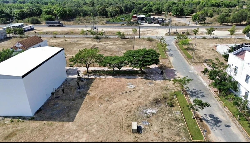 Chủ gửi bán lô đất vị trí đầu tư chiến lược tại Đông Ninh Hoa 100m² full ODT, gần QL26B, giá 1,69tỷ