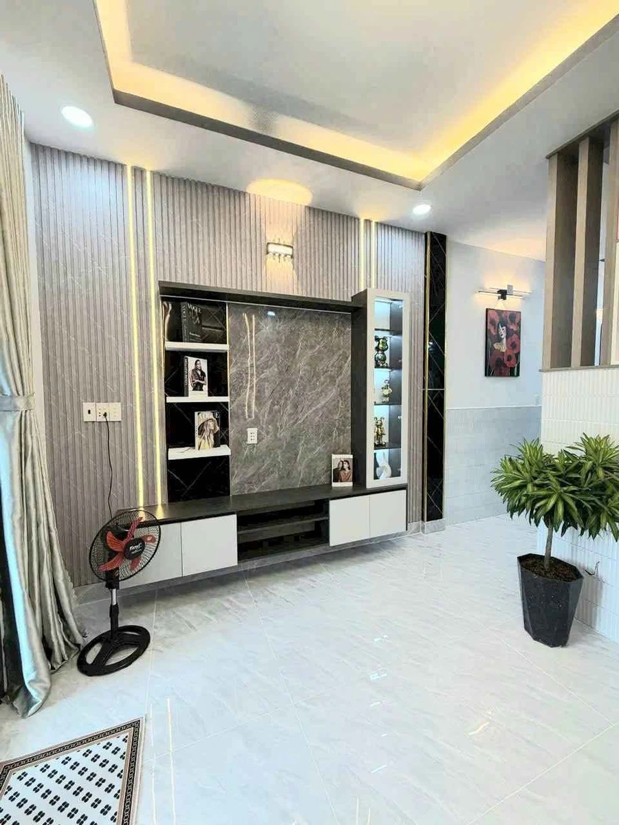 Bán nhà 1 trệt 1 lầu 2 phòng Cần Giuộc Long An 2.25 tỷ - Ảnh thu nhỏ 4