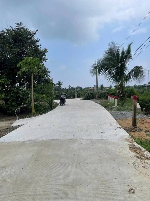 Bán đất thổ cư 130m² Dương Xuân Hội, Long An, 349 triệu