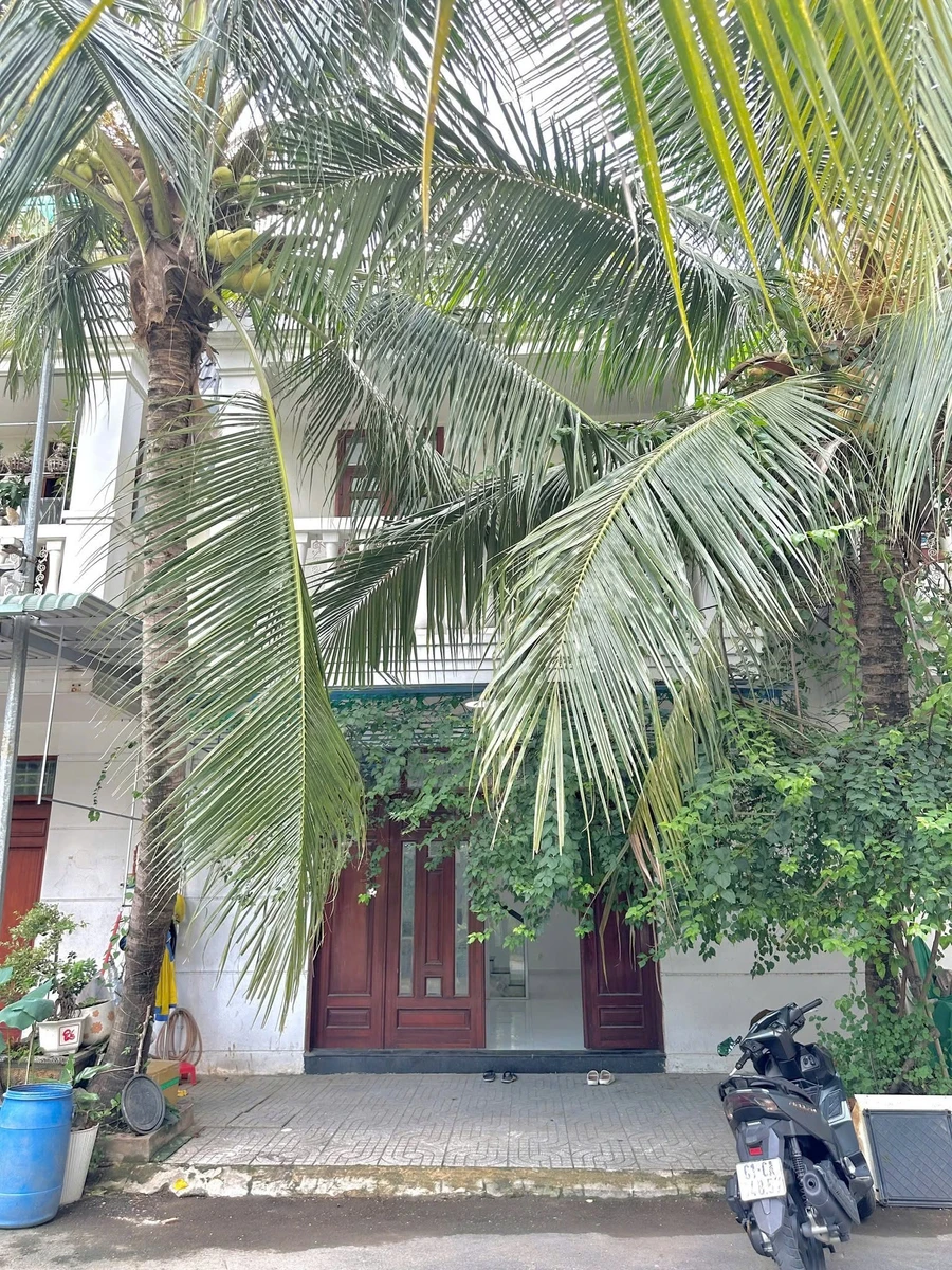 Bán nhà 1 trệt 1 lầu 69,6m² 5 tỷ 950 Dĩ An - Ảnh 1