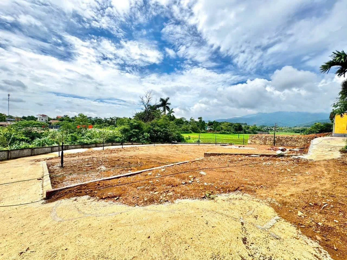 Bán đất 1357m² mặt đường Quốc lộ 21A Hà Nội 7 tỷ - Ảnh 1