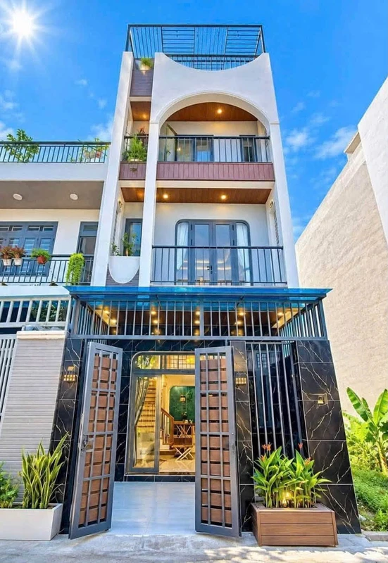 Bán nhà hẻm 1,5 tầng 42,5m² Lê Hồng Phong Quy Nhơn chobinhloc