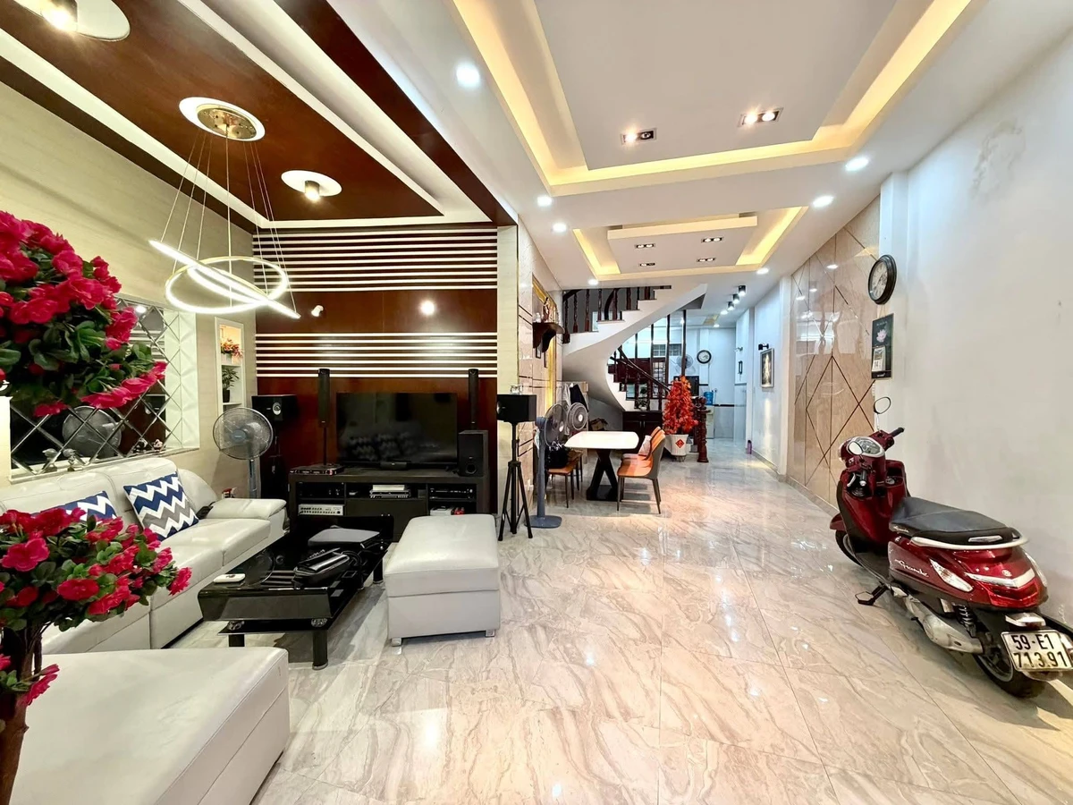 Bán nhà 3 tầng 92m2, 4 PN Phú Nhuận, 9,5 tỷ - Ảnh 1