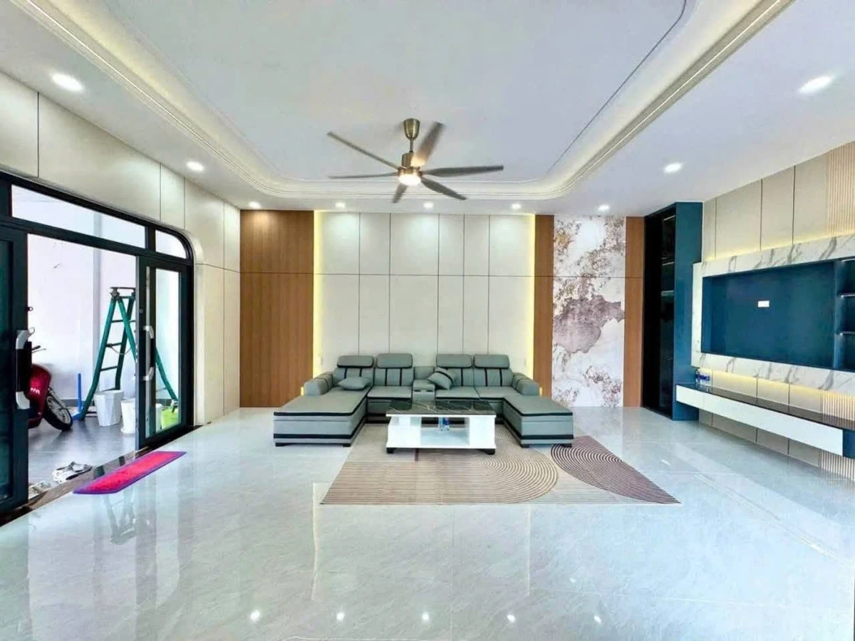 Bán nhà 140m² full nội thất đường Nguyễn An Ninh, Phường Dĩ An, giá 5,9 tỷ - Ảnh thu nhỏ 4