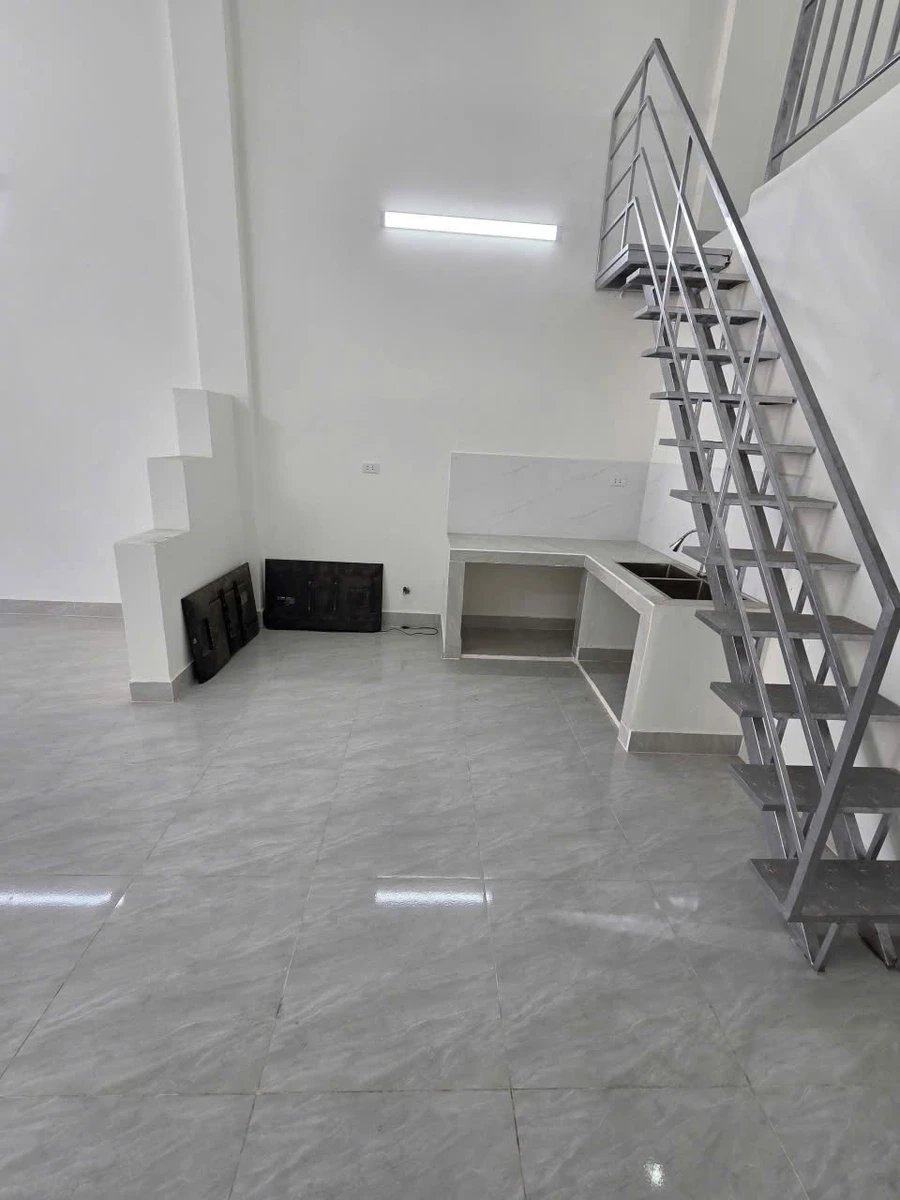 Bán nhà mặt tiền kinh doanh 129,8m² 5 tỷ Dĩ An - Ảnh thu nhỏ 4