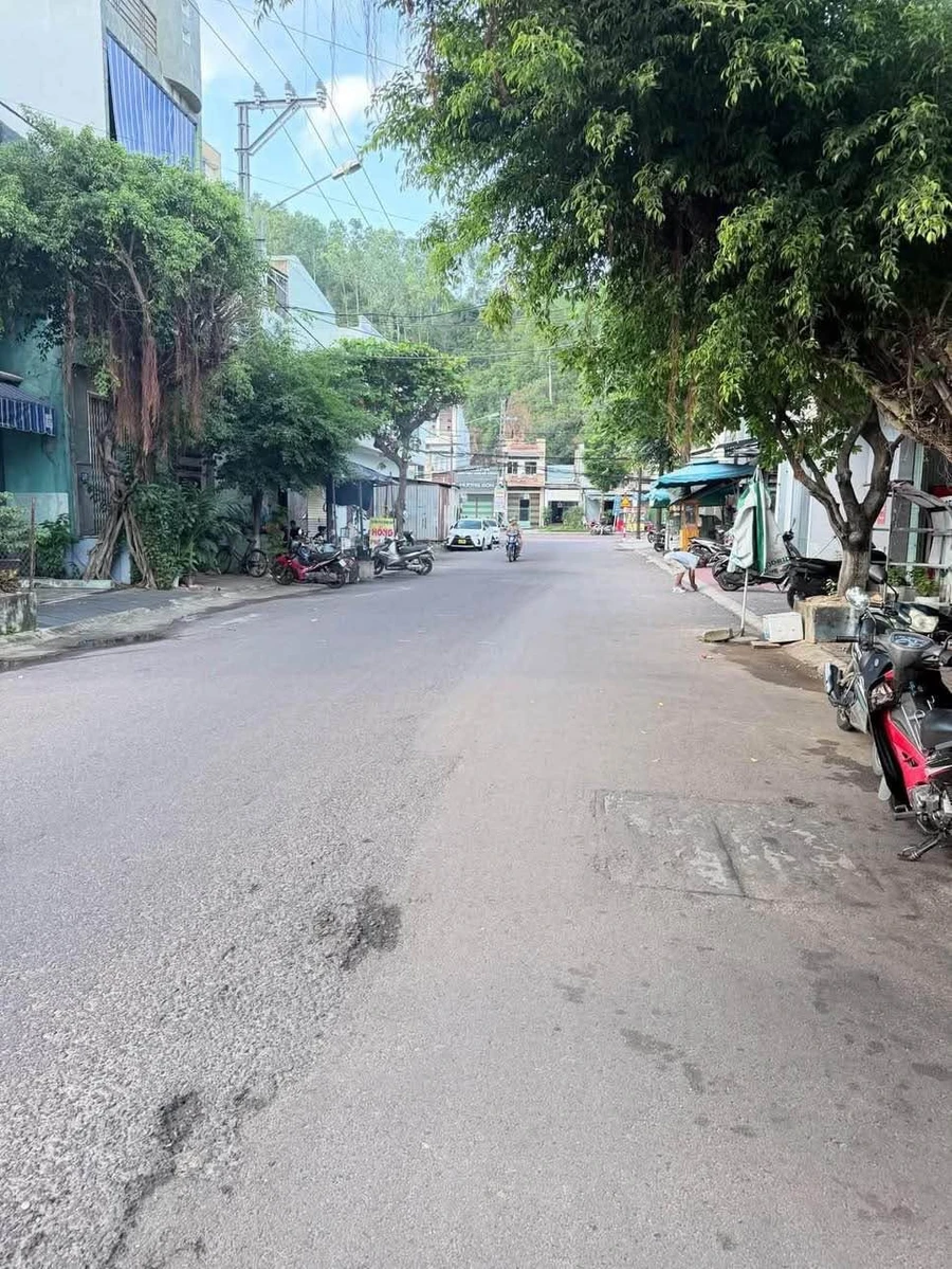 Bán nhà mặt tiền Phùng Khắc Khoan Quy Nhơn 47m2 - Ảnh 1