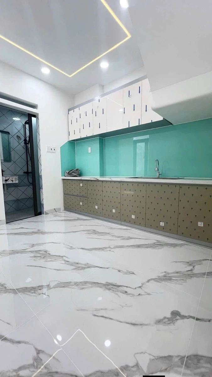 Bán nhà hẻm 3 tầng mới 35m2, 3PN, Quận 4, giá 5,15 tỷ - Ảnh thu nhỏ 2