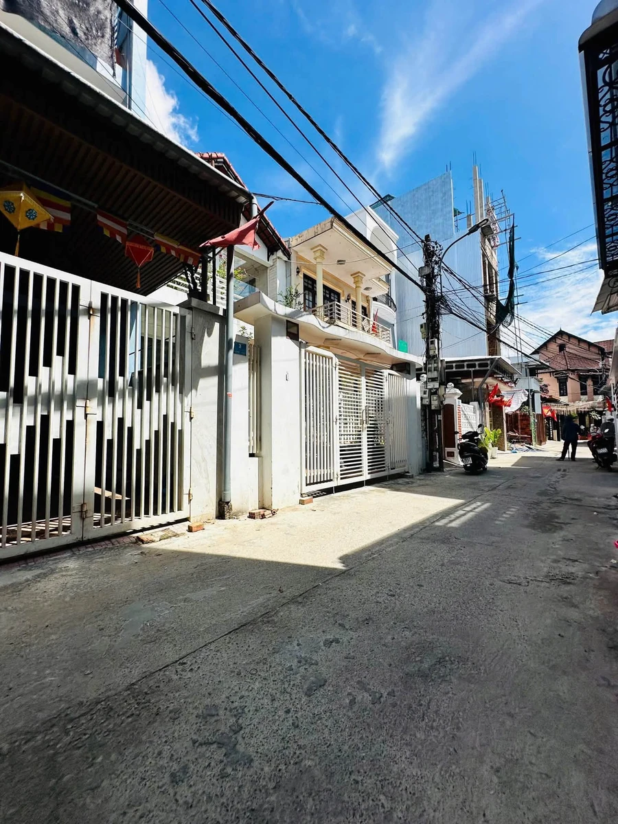 Bán đất góc 2 mặt tiền 226,5m2 Phan Chu Trinh TP. Huế - Ảnh 1