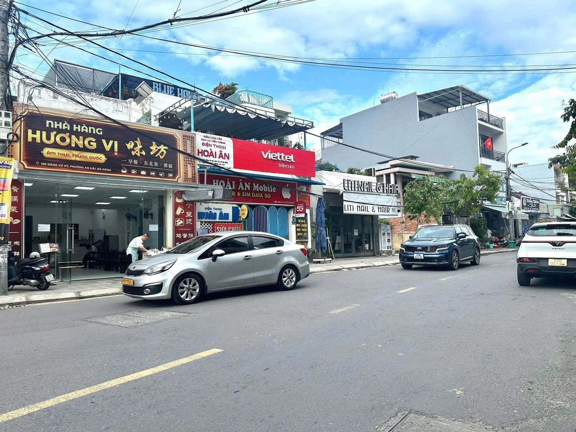 Bán nhà phố 150m² mặt tiền đường Đặng Vũ Hỷ, Quận 7 - Ảnh 1
